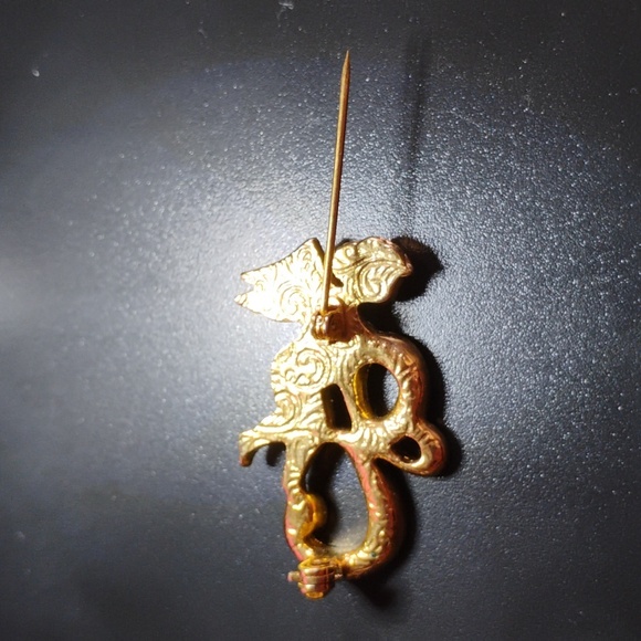 Angel "E" Rhinestone Pin - Picture 3 of 4